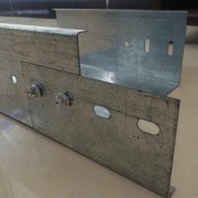 電纜橋架生銹特別快，怎么辦？