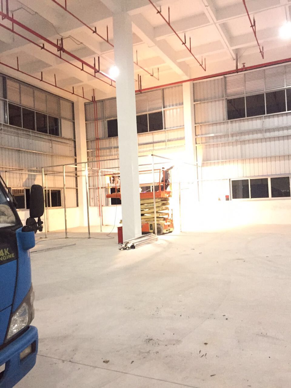 電纜橋架進(jìn)場(chǎng)東莞麻涌分揀中心4